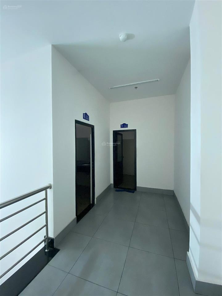 Cho thuê văn phòng mới 3 tầng tại kcn xuyên á, đức hòa, long an
