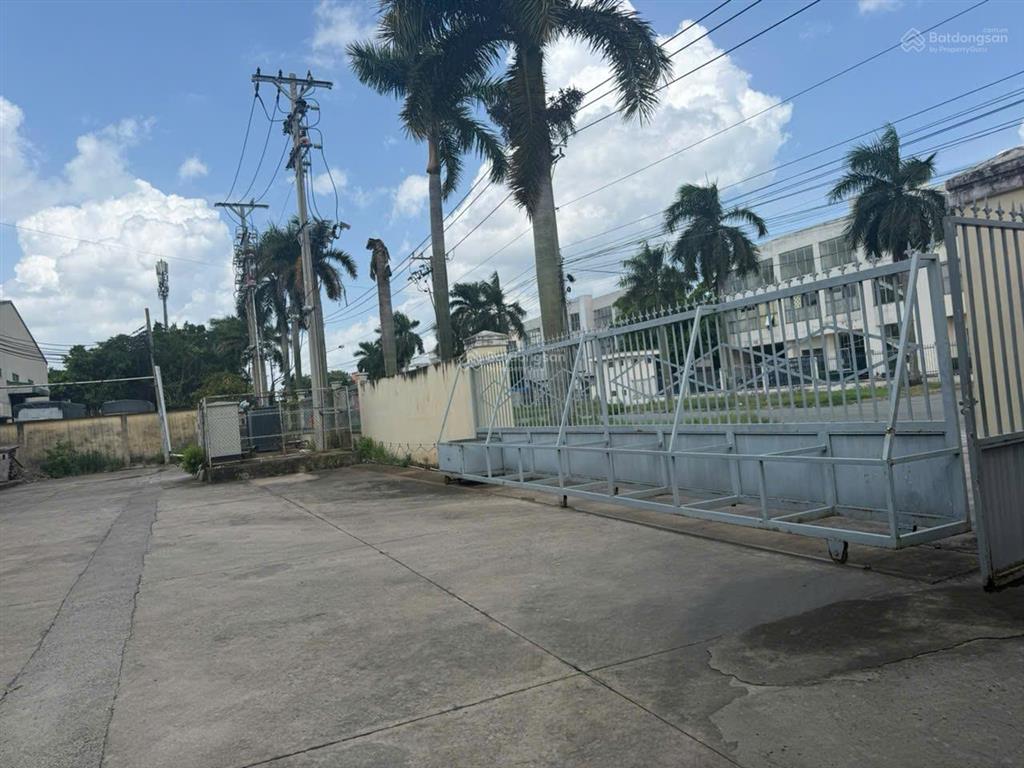 Bán nhà xưởng kcn tân đức, đức hòa, tây ninh diện tích 11.638,8m² vị trí thuận lợi