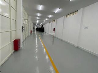 Cho thuê nhà xưởng diện tích 1300m có pccc vách tường có trạm điện 250kw xe công vào ok giá cho th