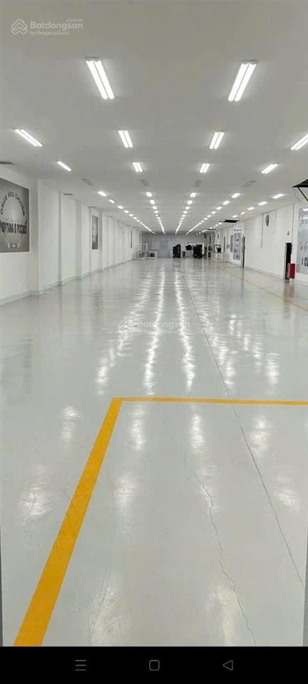 Cho thuê nhà xưởng diện tích 1300m2 có pccc vách tường có trạm điện 250kw xe công vào ok giá cho th