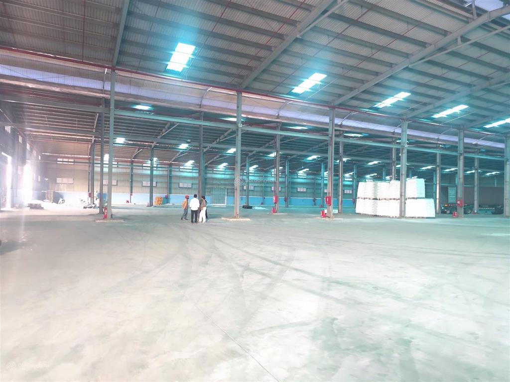 Cho thuê kho xưởng 20.000m² mặt tiền nguyễn hữu trí, bình chánh, tp. hcm pccc tự động, trạm điện
