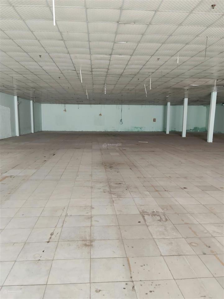Cho thuê kho 1.700m2 nguyễn văn quá, quận 12 gần cầu tham lương