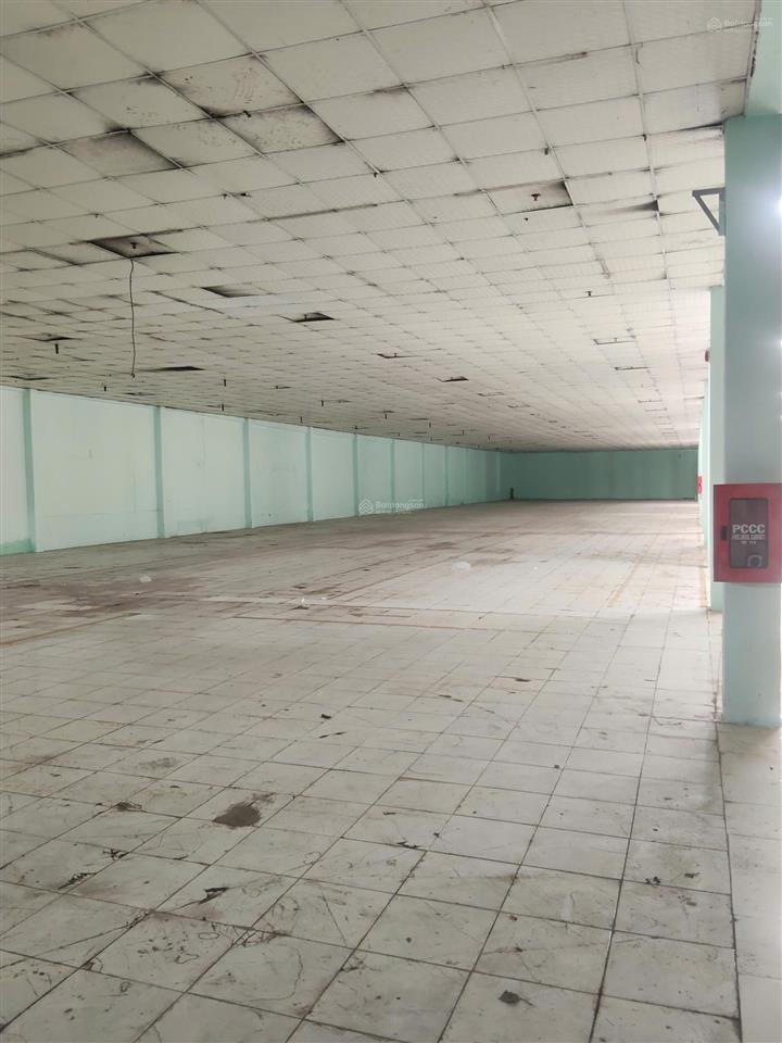 Cho thuê kho 1.700m2 nguyễn văn quá, quận 12 gần cầu tham lương