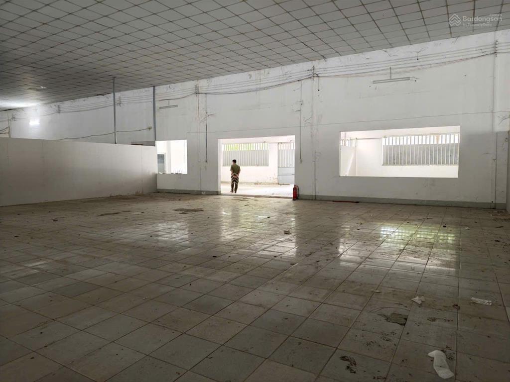 Cho thuê kho xưởng cao cấp phan huy ích, diện tích 1.700m2 pccc, container ra vào