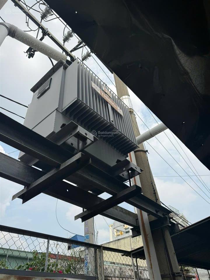 Cho thuê nhà xưởng 2.000m2 pccc vách tường trạm điện 320kw gần ngã tư an sương, hóc môn