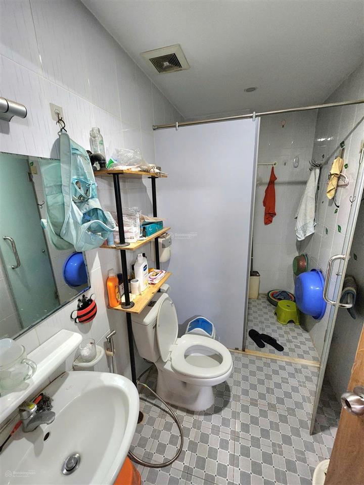 Cần bán căn hộ jamona city. 70m2 2pn  2wc. giá bán 3.550 tỷ. đã có sổ hồng, có hỗ trợ bank