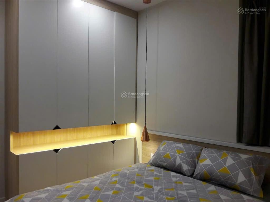 Cần bán căn hộ luxcity. dt 85m². 3pn  2wc. giá bán 4,7 tỷ. đã có sổ hồng, hỗ trợ vay ngân hàng