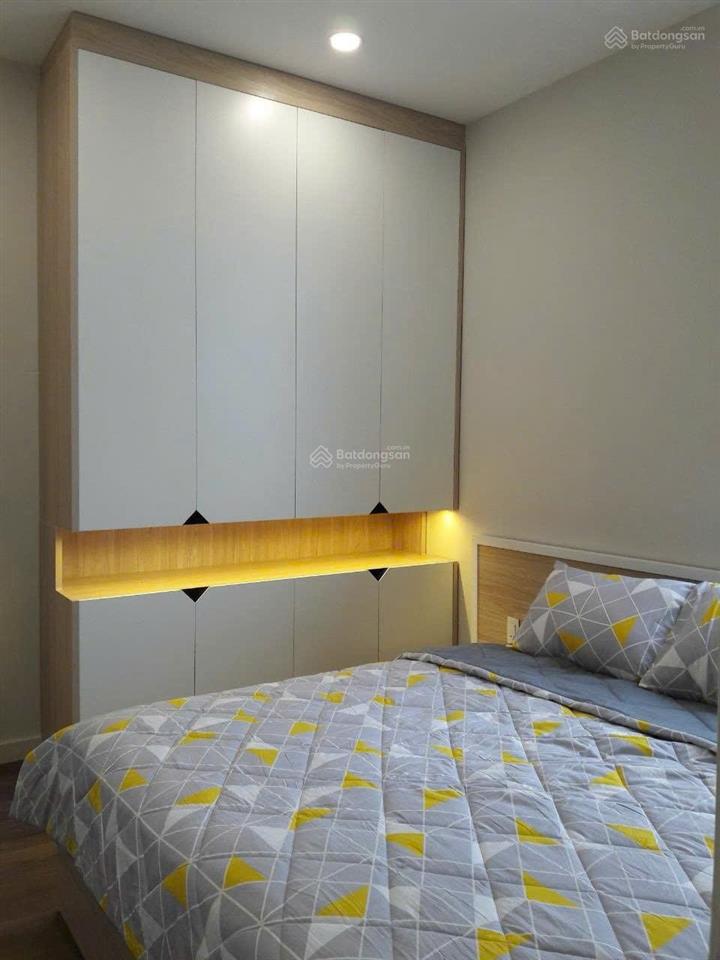 Cần bán căn hộ luxcity. dt 85m². 3pn  2wc. giá bán 4,7 tỷ. đã có sổ hồng, hỗ trợ vay ngân hàng