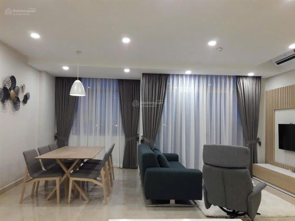 Cần bán căn hộ luxcity. dt 85m². 3pn  2wc. giá bán 4,7 tỷ. đã có sổ hồng, hỗ trợ vay ngân hàng