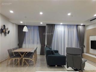 Cần bán căn hộ luxcity 3pn  2wc. full nội thất. giá 4.9 tỷ. đã có sổ hồng, hỗ trợ vay ngân hàng