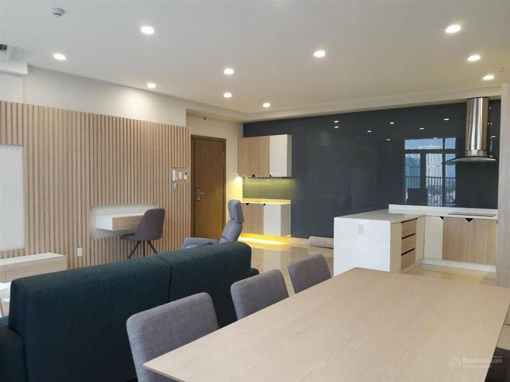 Cần bán căn hộ luxcity. dt 85m². 3pn  2wc. giá bán 4,7 tỷ. đã có sổ hồng, hỗ trợ vay ngân hàng