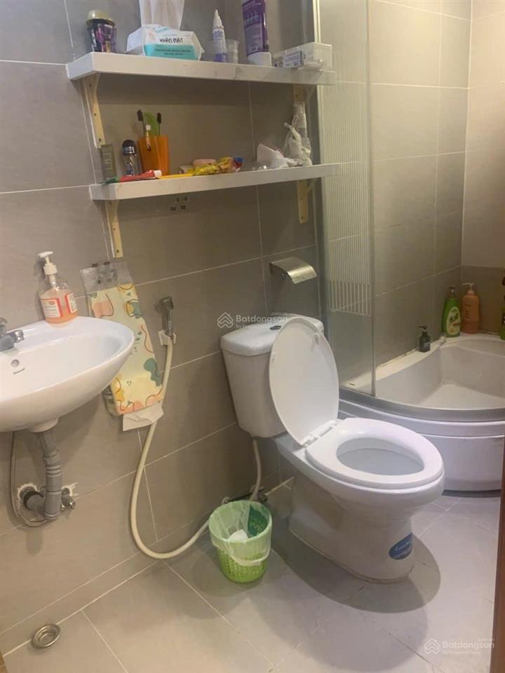 Cần bán căn hộ ehome5. dt 82m2 2pn + 1  2wc. giá bán 4.7 tỷ. đã có sổ hồng. có hỗ trợ bank