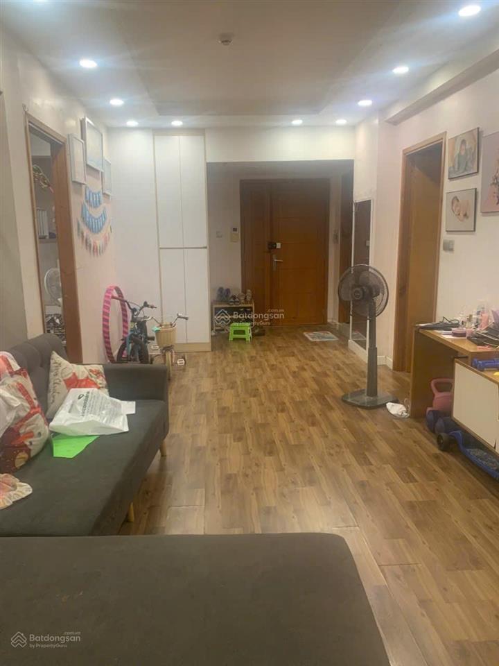 Cần bán căn hộ ehome5. dt 82m2 2pn + 1  2wc. giá bán 4.7 tỷ. đã có sổ hồng. có hỗ trợ bank