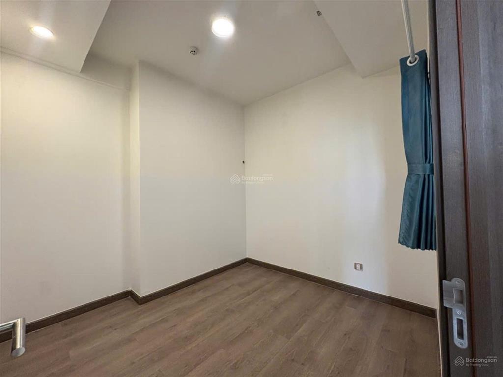 Cần bán căn hộ q7 boulevard  phú mỹ hưng. 57m2 2pn  1wc. giá tốt nhất dự án  3.2 tỷ
