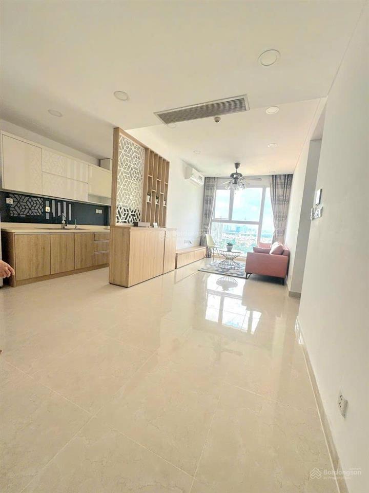 Bán căn hộ the golden star. dt 85m² 3pn  2wc. full nội thất. giá 6 tỷ. hỗ trợ vay ngân hàng
