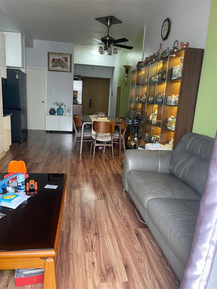 Cần bán căn hộ luxcity 2pn  2wc. dt  70m2. giá bán  3.9 tỷ. đã có sổ hồng, hỗ trợ vay ngân hàng