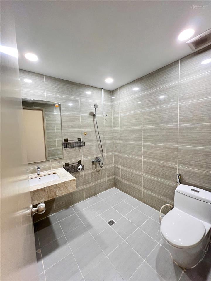 Bán căn hộ jamona heights. 2pn  2wc, 73m2. giá bán 4.4 tỷ. đã có sổ hồng hỗ trợ vay