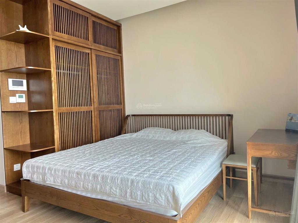 Cho thuê studio full đồ tòa sol forest ecopark, hướng mát giá chỉ 5,5tr/tháng