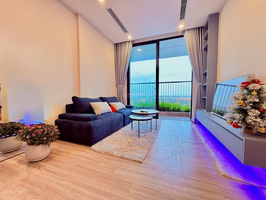 Cho thuê 2pn2vs full đồ sky forest ecopark, nhà mới tinh, chỉ 10tr/tháng