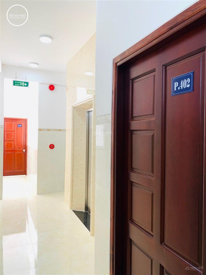Bán tòa nhà chdv lê quang định dòng tiền 100 triệu/tháng