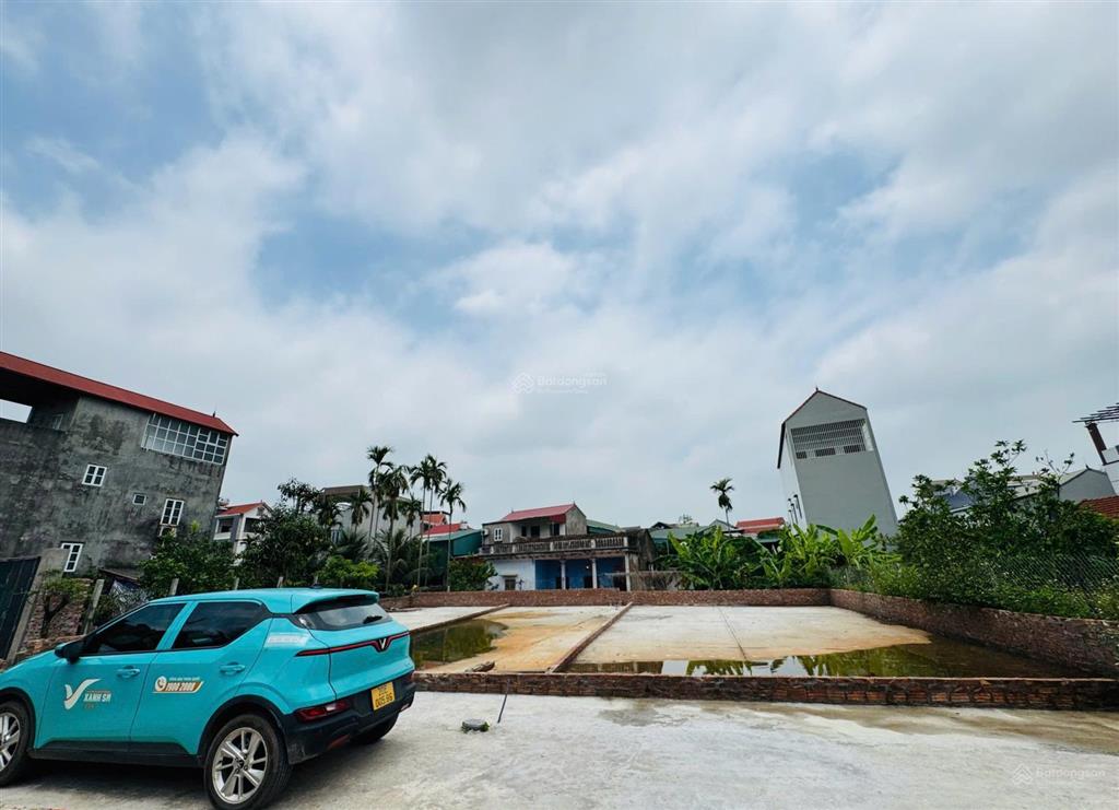 Chính chủ cần bán đất xã hiệp thuận, phúc thọ, hà nội  đường thông, ô tô đỗ cửa