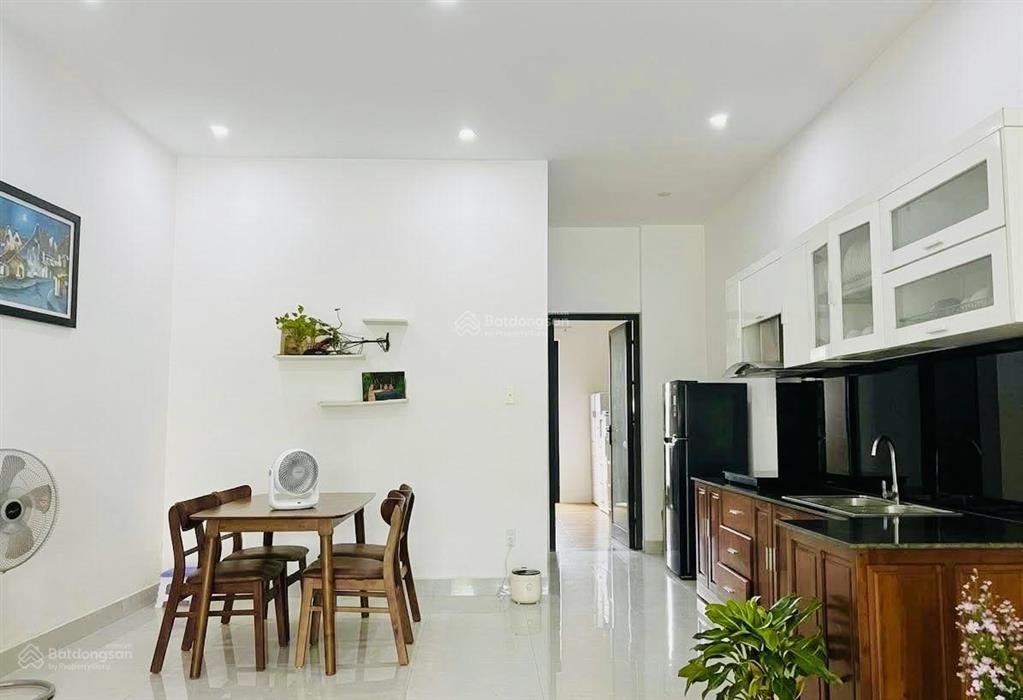 Tin được không nhà 100m2 mặt tiền nguyễn tri phương sát phố cổ hội an giá chỉ 4tỷ3 thương luọngw