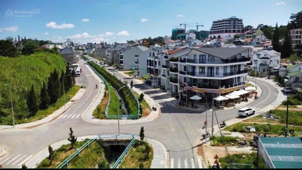 Bán lô đất kqh phạm hồng thái dãy e giáp suối 90m2 9.5 tỷ