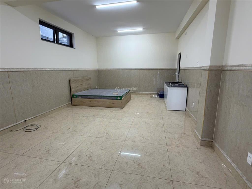 Cho thuê tòa 33 căn hộ mặt tiền trần khánh dư gần ngã năm đại học mới 100% full nội thất