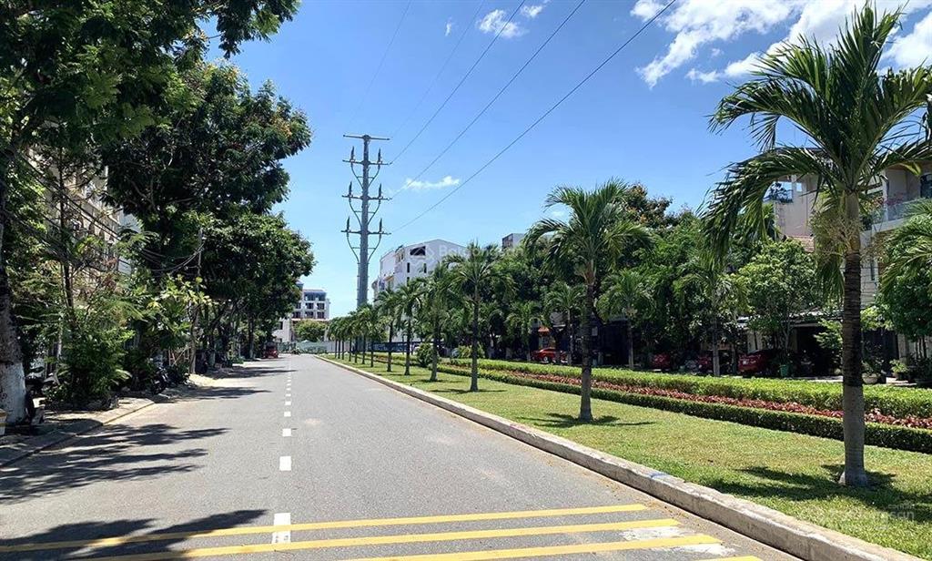 Hạ giá sập hầm bán nhanh lô đất đẹp mặt tiền an dương vương  view khán đài pháo hoa cực đỉnh