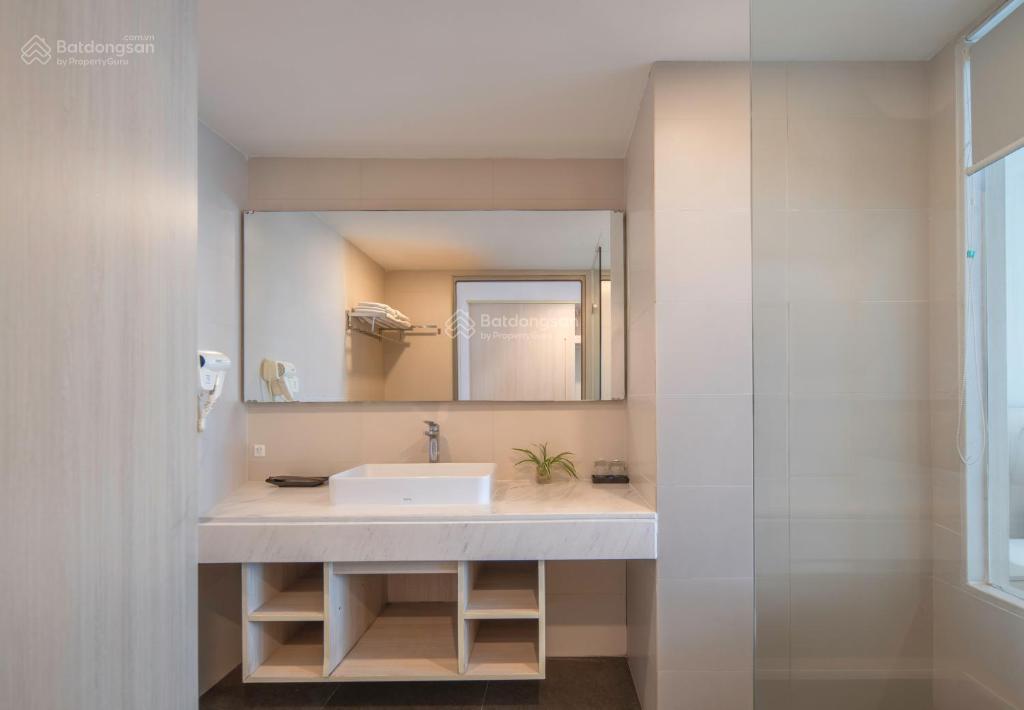 Cho thuê tòa khách sạn 4 sao luxury mặt tiền đắc địa trung tâm phố tây an thượng  cách biển 200m