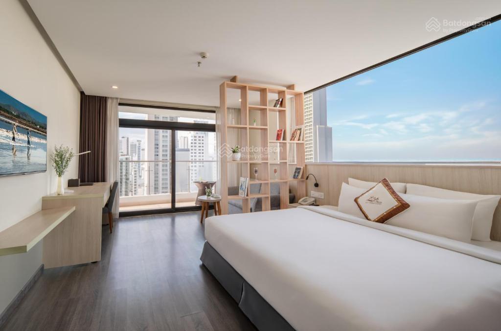 Cho thuê tòa khách sạn 4 sao luxury mặt tiền đắc địa trung tâm phố tây an thượng  cách biển 200m