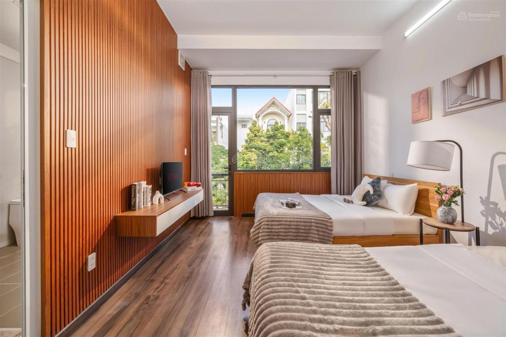Cho thuê nguyên căn villa hồ bơi  view sông hàn  mặt tiền khu nam việt á  dòng tiền 150tr/th