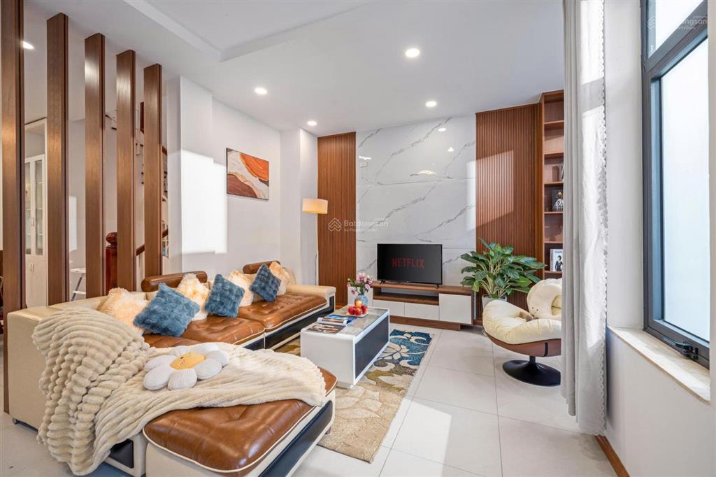Cho thuê nguyên căn villa hồ bơi  view sông hàn  mặt tiền khu nam việt á  dòng tiền 150tr/th