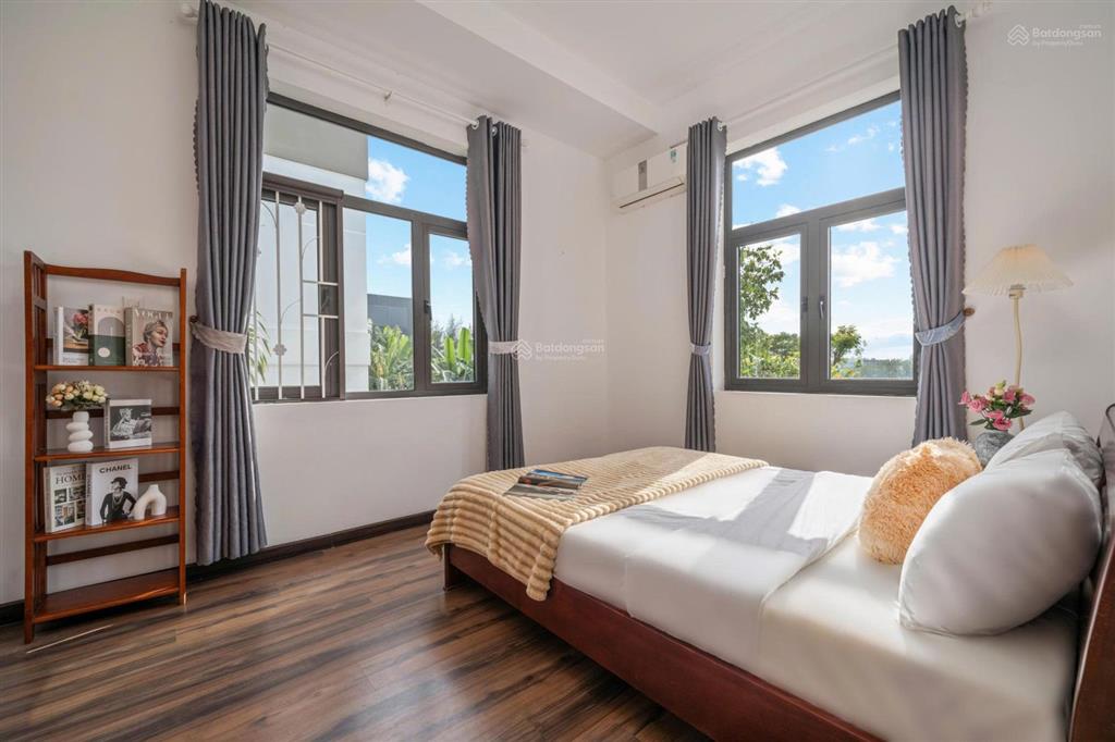 Cho thuê nguyên căn villa hồ bơi  view sông hàn  mặt tiền khu nam việt á  dòng tiền 150tr/th