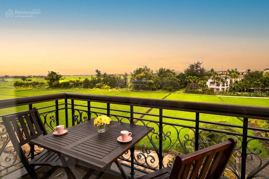 Chào bán tòa khách sạn 4 sao đẳng cấp  53 phòng  1300m2  mặt tiền ngay trung tâm phố cổ hội an