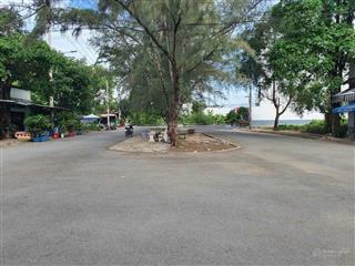 Do cần tiền bán gấp,bớt cho người mua nhanh