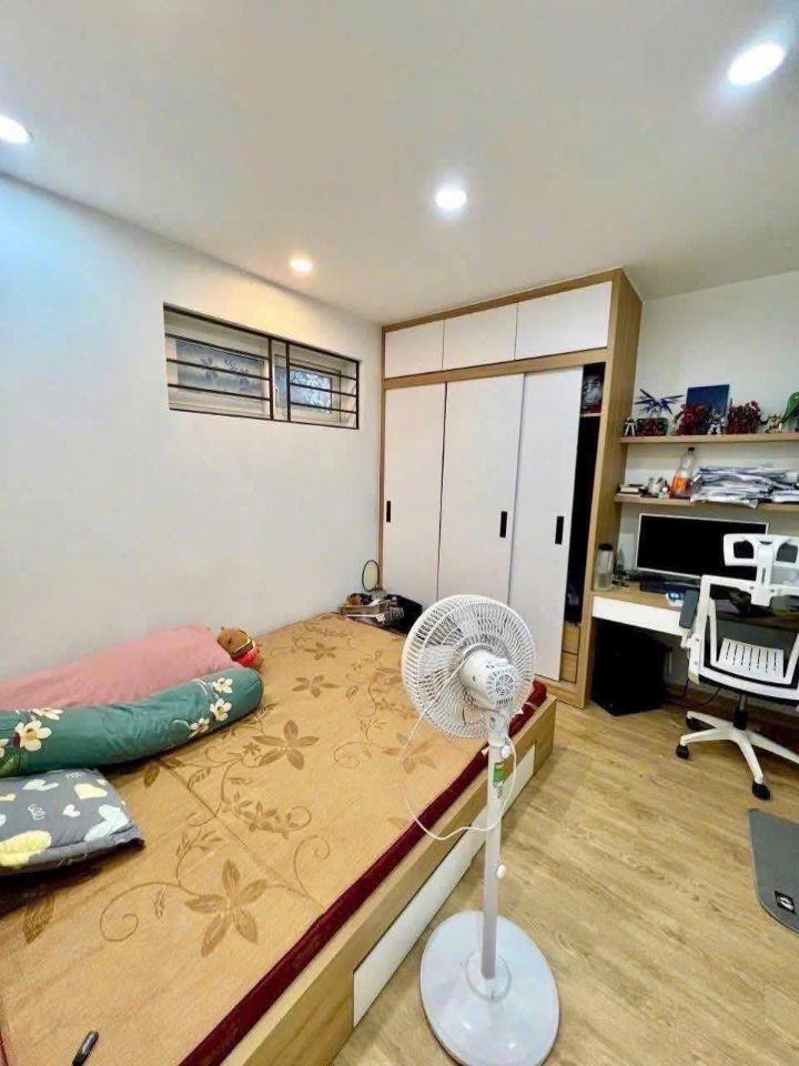 Bán căn hộ 3 phòng ngủ chung cư Thanh Hà Cienco5 chỉ hơn 3 tỉ
