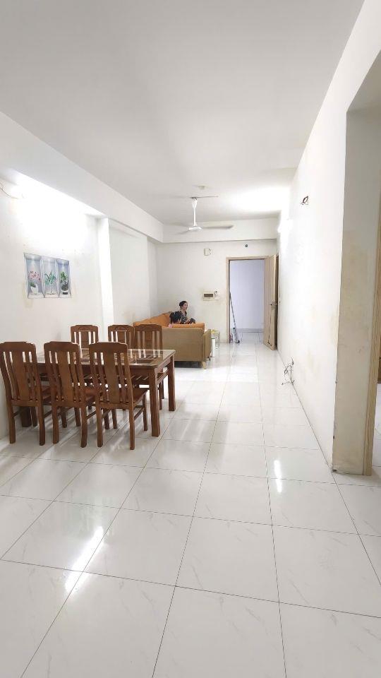  Bán căn hộ 2pn chung cư Thanh Hà Cienco 5 - Tầng thấp giá cực tốt 