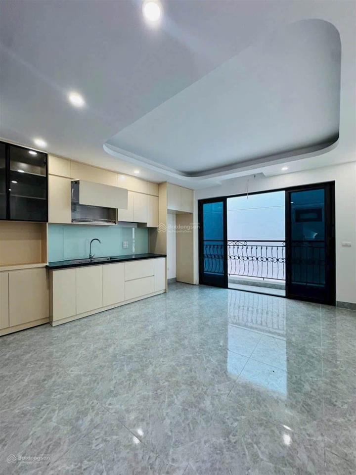 Bán nhà cổ nhuế, bắc từ liêm, hà nội  6 tầng thang máy  dt 32m2  giá 7.8 tỷ