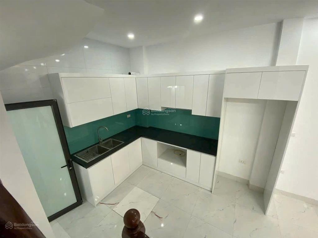 Bán nhà phú thượng, tây hồ  ô tô cực gần. dt 35m2 x 5 tầng  giá 7.6 tỷ