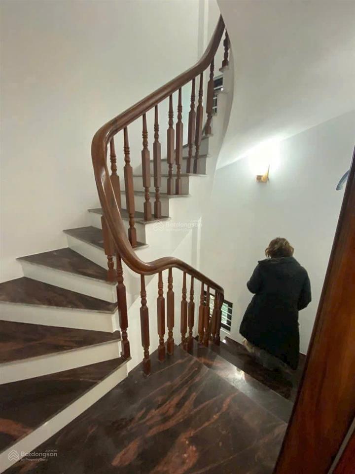 Bán nhà phú thượng, tây hồ  ô tô cực gần. dt 35m2 x 5 tầng  giá 7.6 tỷ