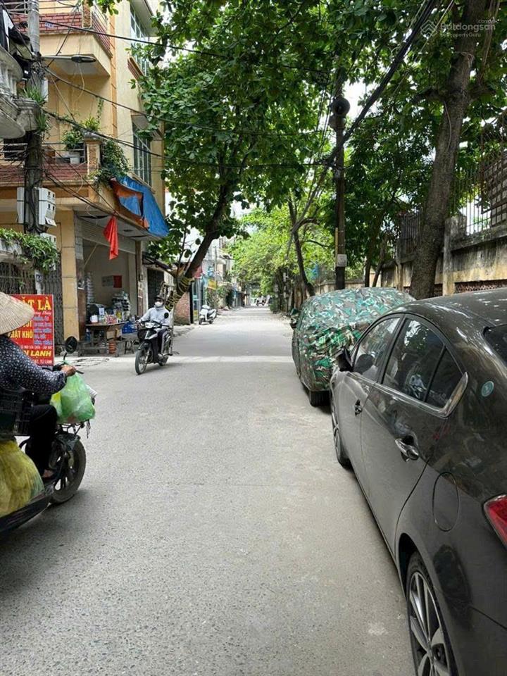 Bán 50m đất p/l ô tô ngõ thông khu b đai học mỏ, hv cảnh sát, cổ nhuế, btl  mt 6.2m  giá 8.2 tỷ