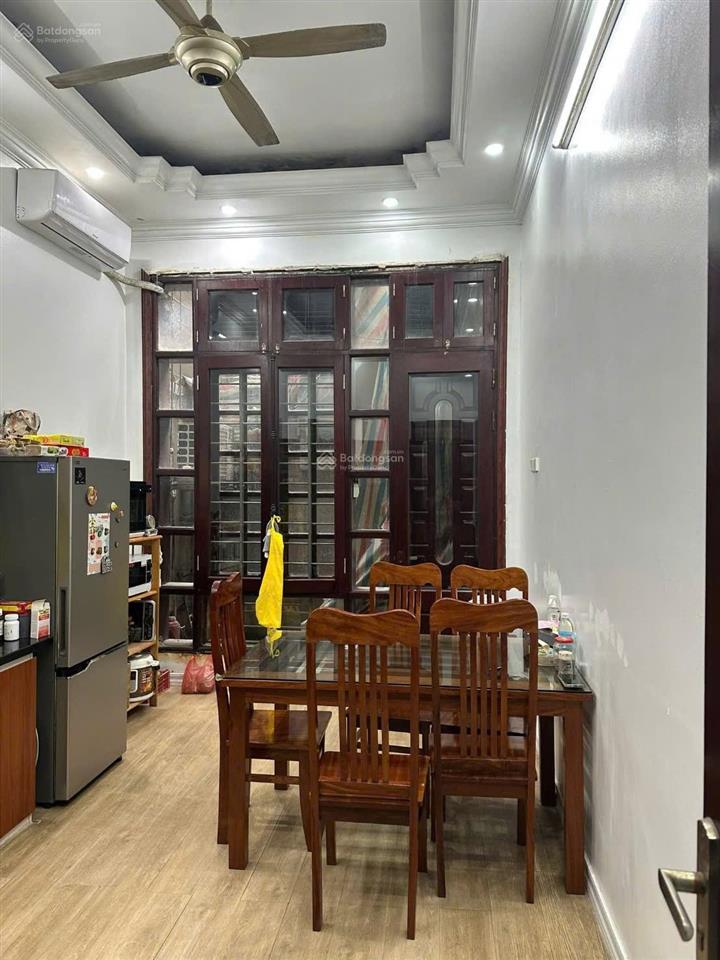 Bán nhà mặt phố hoa bằng, cầu giấy  kinh doanh đỉnh  dt 61m  5 tầng  giá 24.8tỷ.