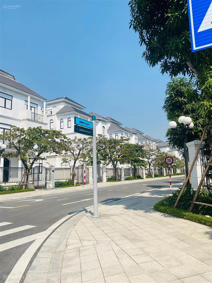 Giảm 10 tỷ! chính chủ bán nhanh biệt thự vinhomes green villas 273m2  giá tốt