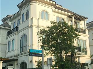 Cần bán biệt thự vinhomes green villas căn góc diện tích 310m vị trí vô cùng đắc địa