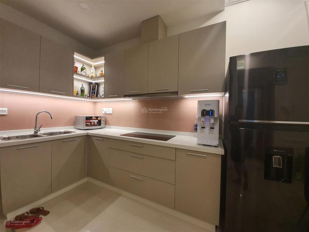 Cho thuê botanica premier 2pn 2wc full nội thất giá chỉ 16.5tr gần sân bay tầng cao view thoáng