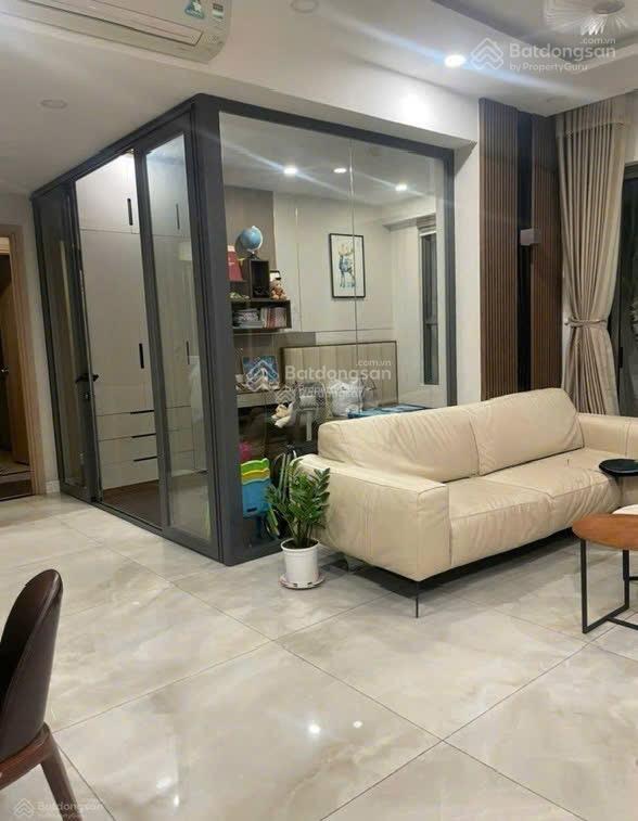 Bán căn hộ 3pn 2wc full nội thất có hđmb 95m2 view thoáng tầng cao giá 8.4 tỷ ngân hàng hỗ trợ vay