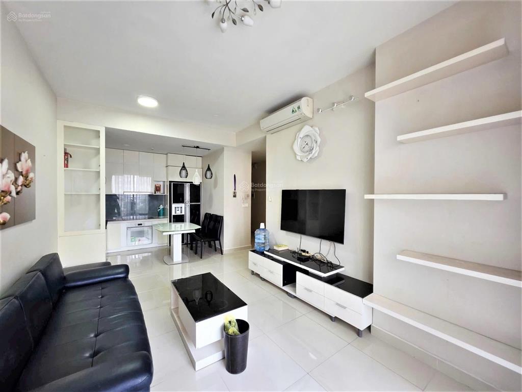 Bán căn số 9 tháp gm2 view đông 103m2 giá chỉ 8 tỷ nhận nhà ngay gần bay có 3 ban công nhà đẹp