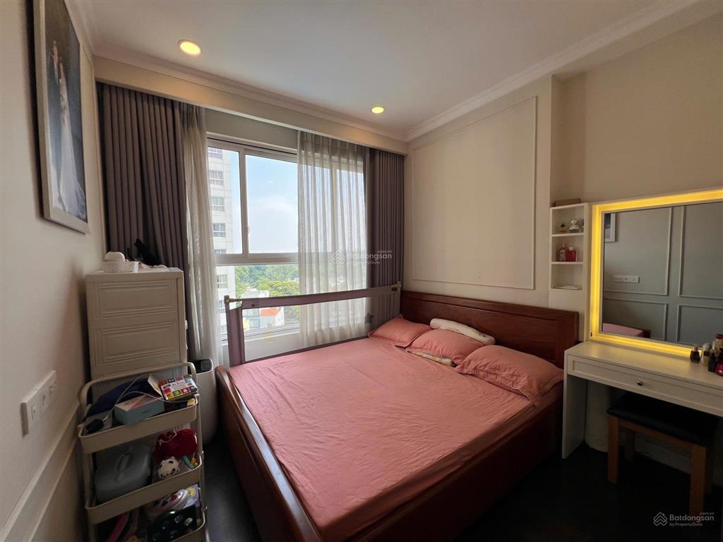 Bán căn hộ golden mansion 2pn 2wc full nội thất chủ ở chỉn chu gần sân bay 69m2 giá chỉ 6.15 tỷ