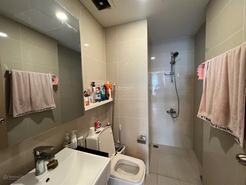 Bán căn hộ golden mansion 2pn 2wc full nội thất chủ ở chỉn chu gần sân bay 69m2 giá chỉ 6.15 tỷ